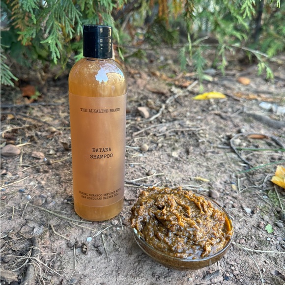 Batana infused Shampoo and Conditioner bundle - Picture 3 of 7
